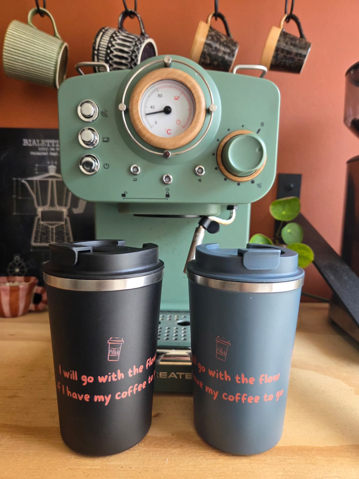 Coffee to go cup