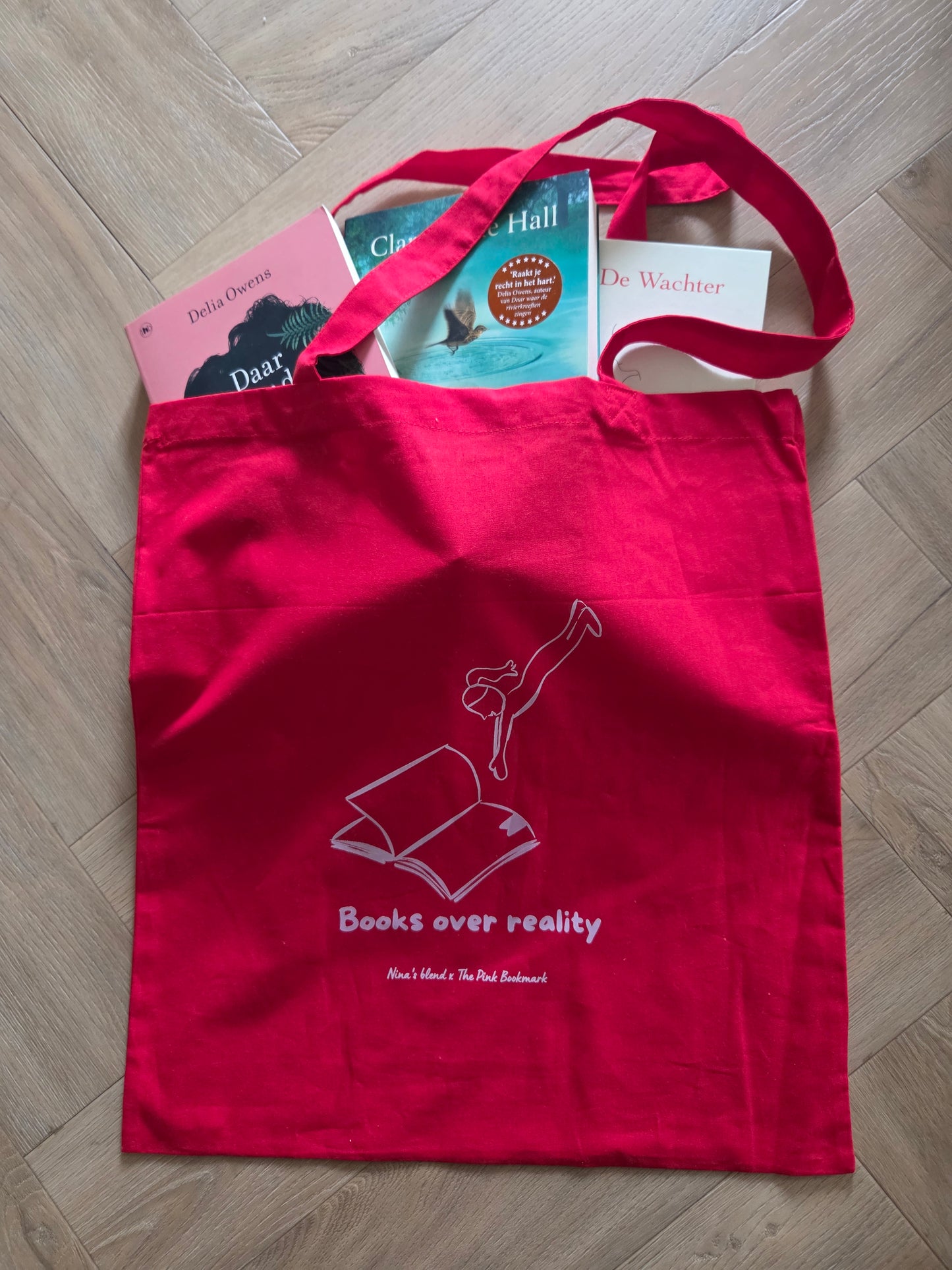 Books over reality - Collab tasje
